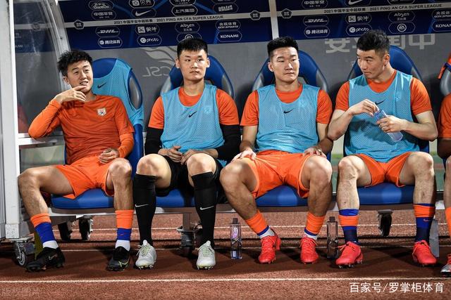 中国男子乒乓球队过去有多名优秀选手，如今仅有王楚钦